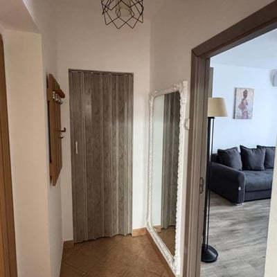 Аренда уютных 2-комнатных апартаментов, 45 м², район Фалеза Норд, Констанца, Румыния